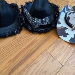 Stylish Black Cowgirl Cowboy Hats Bachelorette Party Decor Boa